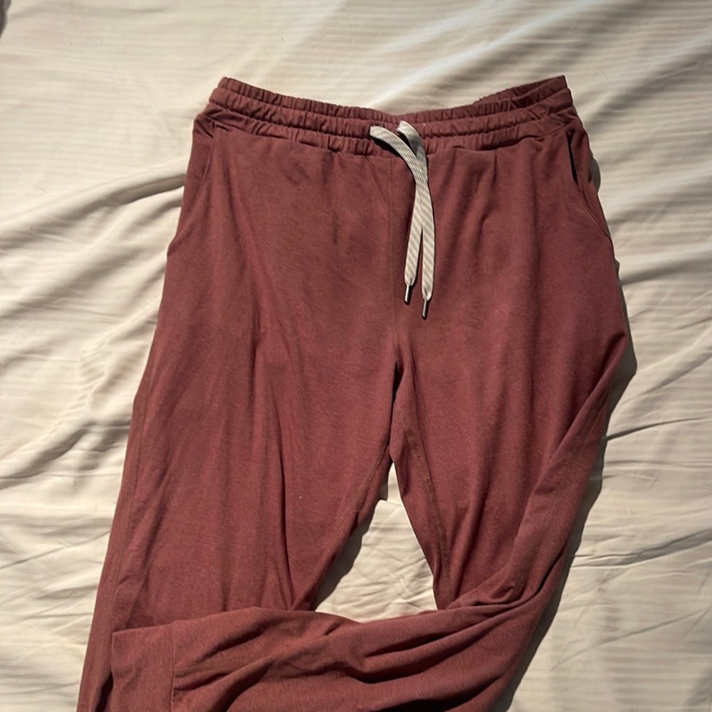 Vuori joggers